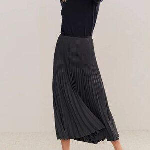 Jenni Kayne Pleated Skirt, Slate Gray, NWOT